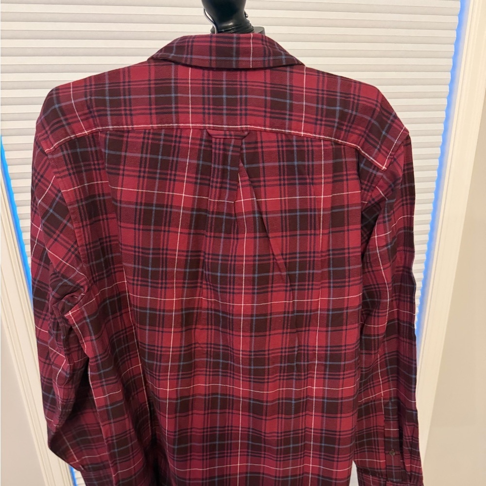 Lands' End Men's Burgundy Spritz Navy Plaid Button Down Shirt NWT - Picture 2 of 5